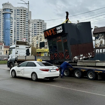 В Киеве активизируют работу по демонтажу нелегальных киосков — КГГА