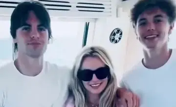 Сыновья Бритни Спирс повлияли на решение певицы пройти лечение в рехабе