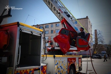 ГСЧС: Армия РФ обстреляла админздания в Чернигове, есть пострадавшие