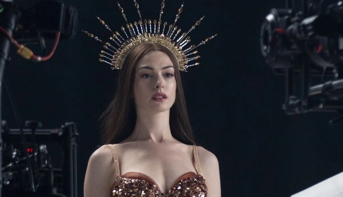 Енн Гетевей на прем'єрі фільму з'явилася у розкішній сукні українського бренду