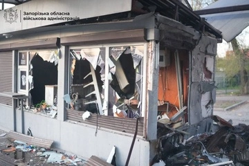 В Запорожье из-за утренней атаки россиян погибла женщина и поврежденные дома