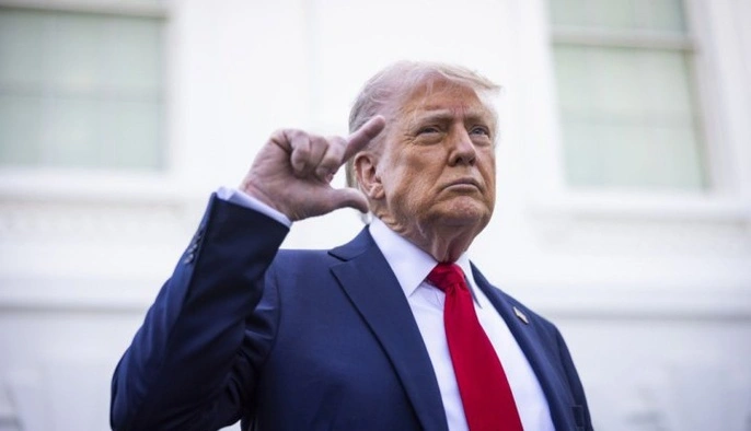 Непередбачуваність Трампа змушує Європу шукати нові безпекові формати: експерт розповів деталі