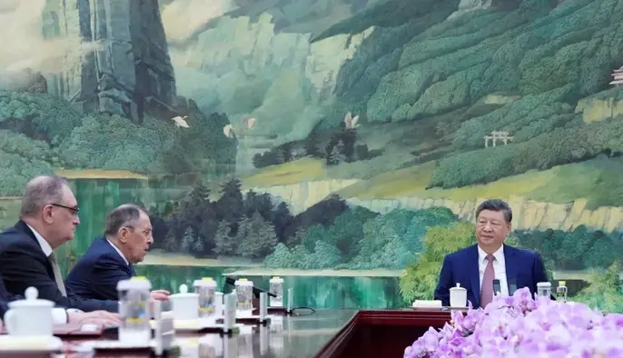 Си Цзиньпин встретился с Лавровым в Пекине – о чем говорили