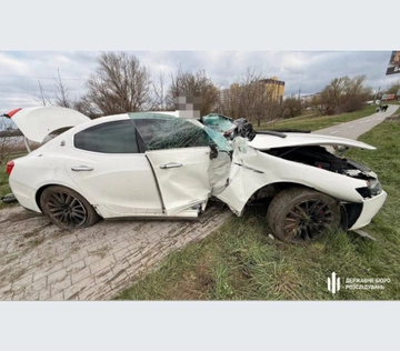 Правоохранители задержали в Хмельницком пьяного военного, устроившего ДТП