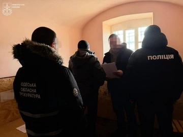 Экс-начальник управления миграционной службы в Одесской области обвиняется в незаконном обогащении