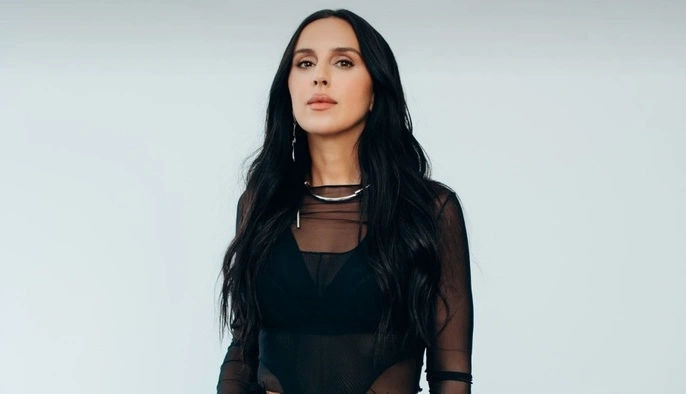 Джамала трогательно почтила память умерших артистов: попурри из хитов Green Grey, ADAM и Гиги