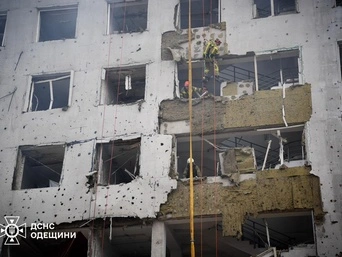 ДСНС завершила рятувальні роботи на місці атаки РФ в Одесі: підтверджено загибель 8 людей 