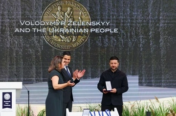 Зеленский получил премию Рузвельта за борьбу Украины за свободу