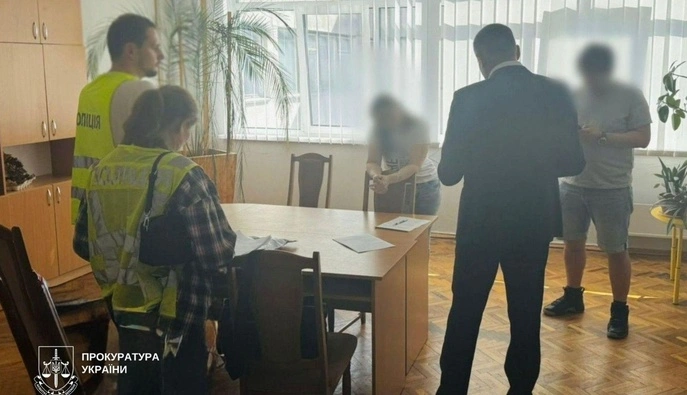 Директора одного из лицеев в Киеве будут судить за растрату 7,9 млн грн — прокуратура