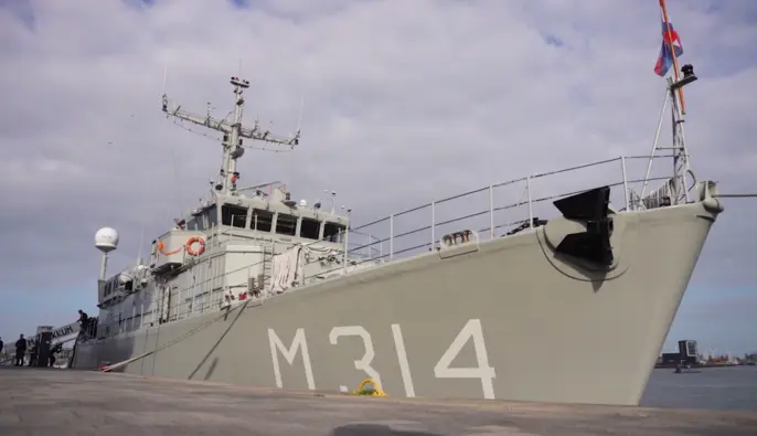 Нидерланды подготовят экипаж и передадут корабль класса Alkmaar в июне — Зеленский