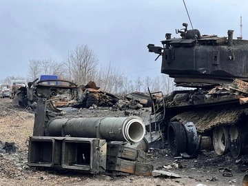 В течение суток ВСУ уничтожили 4 танка, 9 бронемашин и 1 000 российских военных