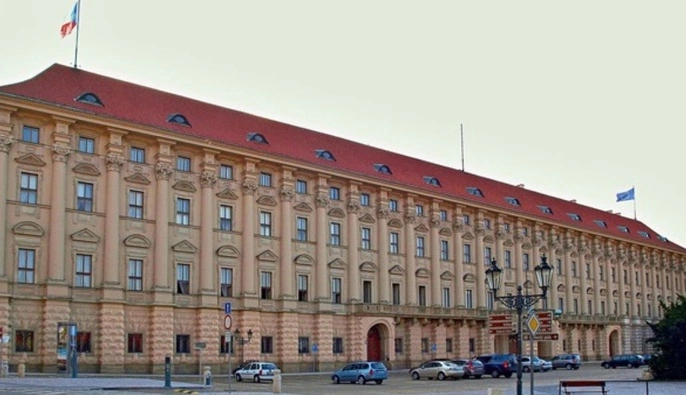 МИД Чехии вызвал российского посла из-за угроз бить по оборонным предприятиям ЕС