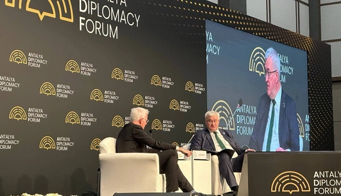 Сибига предлагает запретить въезд в Европу российским военным