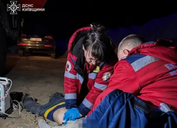 В Киевской области погиб 10-летний мальчик — его засыпало песком