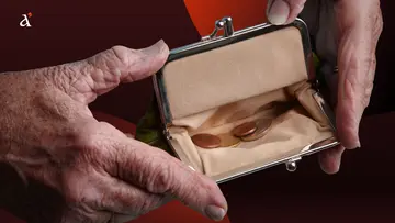 Уряд хоче запровадити базову пенсію: хто з українців матиме на неї право