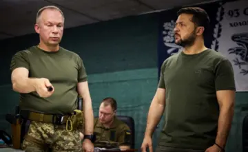 Зеленский после доклада Сырского: РФ снова будет стараться втянуть в войну Беларусь