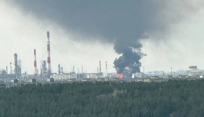 В Генштабе подтвердили поражение четырех объектов нефтеперерабатывающей отрасли на территории России