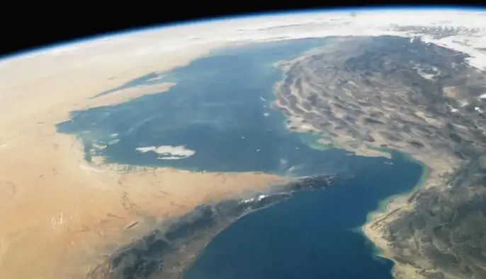 Менее чем через 24 часа Ормузский пролив изменил режим работы — CNN