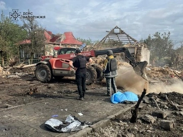 Удар КАБами по Запорізькій області: у Балабиному постраждали троє жінок