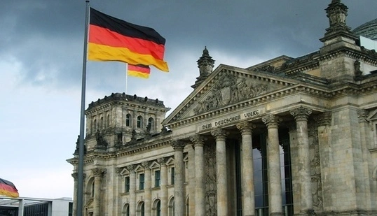 Европа вооружается: Германия берет на себя роль главного оружейного производителя — WSJ