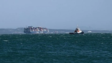 Захват США иранского судна повлиял на движение через Ормузский пролив