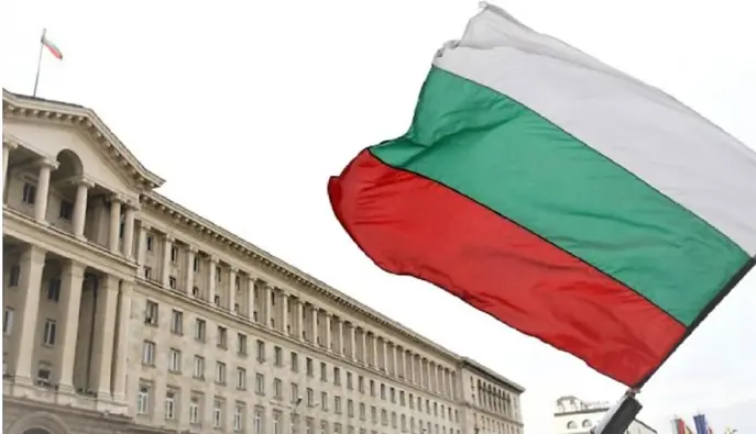 Болгария объявила окончательные результаты выборов: партия Радева одержала победу