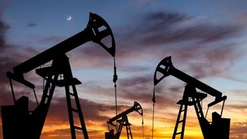 На світовому ринку немає дефіциту нафти: експерт розповів, що відбувається з цінами