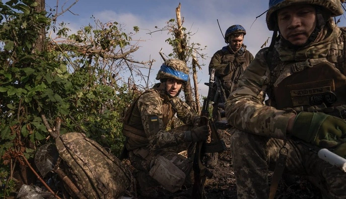 Военные опровергли заявления РФ о «полном контроле» над Луганской областью