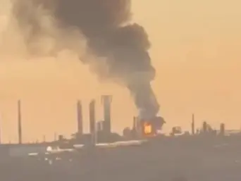 Reuters: Ще два російські НПЗ зупинилися через удари БпЛА 