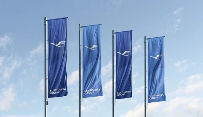 Немецкая Lufthansa отменяет 20 тыс. авиарейсов из-за кризиса с горючим