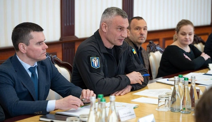 Влада Києва через пошкодження ТЕЦ почне готувати інфраструктуру до зими — Кабмін  