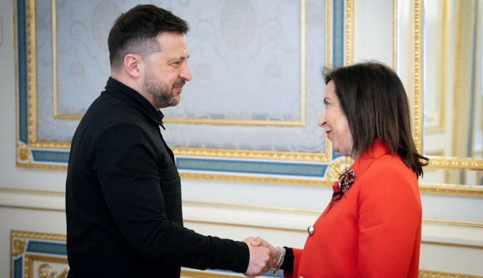 Ракеты для ПВО, SAFE и совместное производство: Зеленский встретился с главой Минобороны Испании