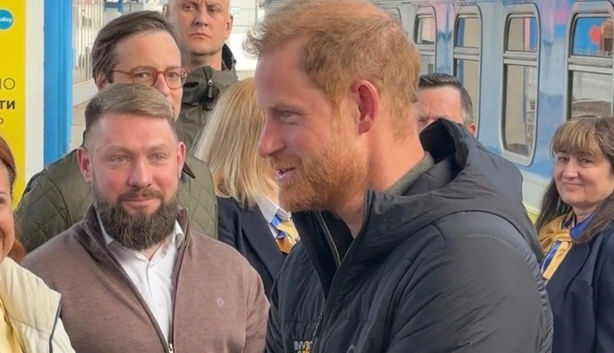 "Добре знову бути в Україні": принц Гаррі здійснив ще один візит до Києва