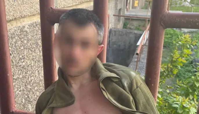 Полиция Львовщины задержала мужчину после стрельбы в многоэтажке