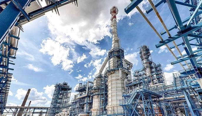 Низка НПЗ, фірми Газпрому та Локуйлу: у ЄС розкрили складові 20-го пакету санкцій проти РФ