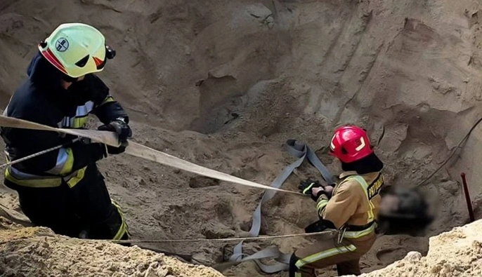На Хмельниччині загинув чоловік під час облаштування криниці — стався зсув ґрунту
