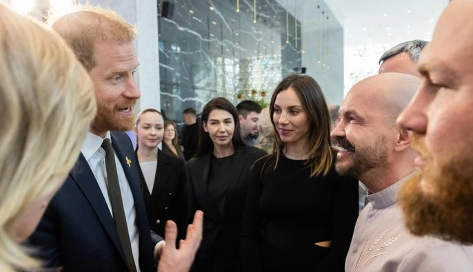 Зірка "МастерШеф" Ярославський готував вечерю для принца Гаррі в Києві: що було в меню 