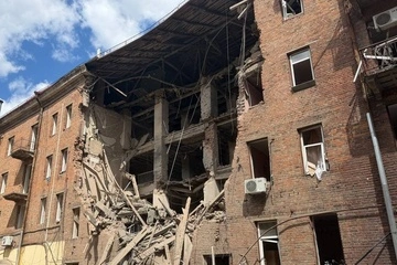 Россия снова ударила по Днепру: ранены семь человек, поврежден дом