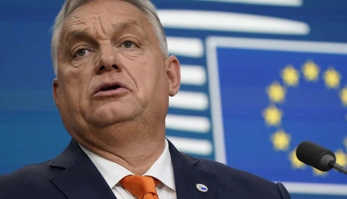 Орбан отказался от мандата в парламенте Венгрии