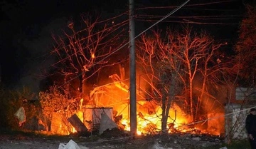 В Одессе после ночной атаки РФ вспыхнул пожар на объекте инфраструктуры