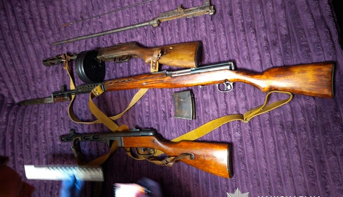 Киевлянин через почтовые отправления продавал огнестрельное оружие