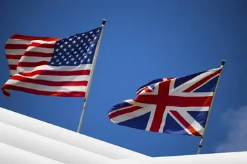 Великобритания и США усилили координацию из-за визита короля после инцидента в Вашингтоне