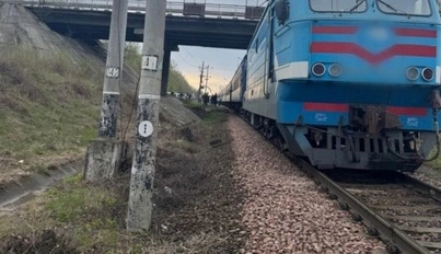 В Киевской области под колесами поезда погиб мужчина