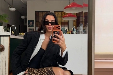 Із вишнями, і солоненькі: Дуа Ліпа насолодилася варениками в Польщі