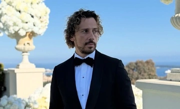 Галкин спел песню Иво Бобула на свадьбе украинской модели в Каннах