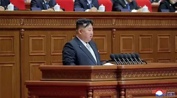 Северная Корея требует от военнослужащих избегать плена, прибегая к самоубийству – Bloomberg