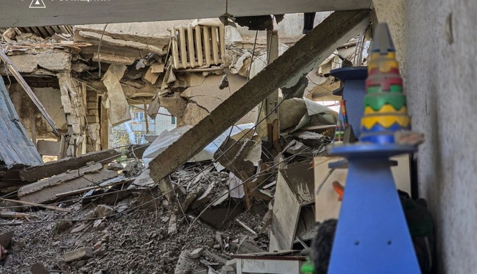 В Сумской области в результате удара со стороны РФ повреждены детский сад и жилые дома  