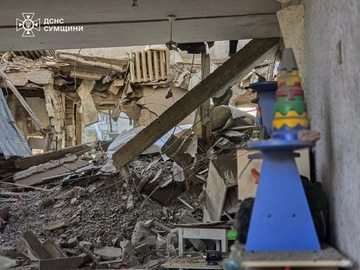 В Сумской области в результате удара со стороны РФ повреждены детский сад и жилые дома  