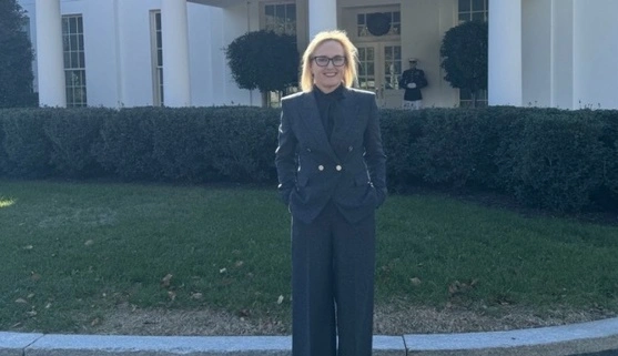 Держдеп заперечив інформацію про відставку Девіс через розбіжності з Трампом