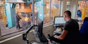 Розвідка назвала іноземне обладнання, яке допомагає РФ будувати ракети та літаки